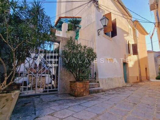 Haus zum Kauf 875.000 € 6 Zimmer 250 m² Vukovar