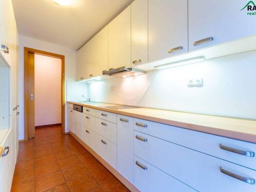 Wohnung zum Kauf 21.490.000 CZK 4 Zimmer 140 m² 2. Geschoss Tigridova 1498 Praha 4 14000