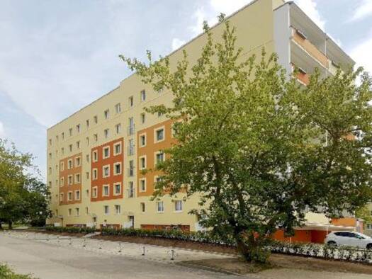 Wohnung zur Miete 350 € 2 Zimmer 49,1 m² 5. Geschoss frei ab 15.12.2025 Bürgermeister-Schlaaff-Straße 1 Waren Waren (Müritz) 17192