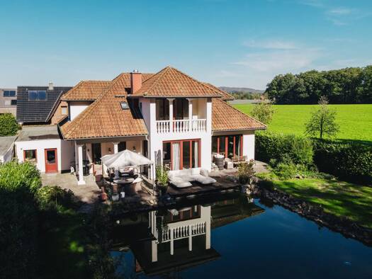 Einfamilienhaus zum Kauf 695.000 € 5 Zimmer 247,2 m² 1.023 m² Grundstück Bad Rothenfelde Bad Rothenfelde 49214