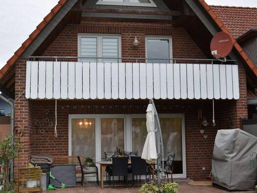 Reihenendhaus zum Kauf 395.000 € 4,5 Zimmer 140 m² 414 m² Grundstück frei ab 02.03.2026 Nienburg Nienburg (Weser) 31582