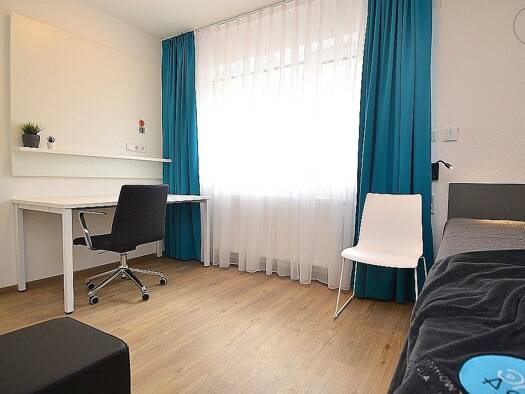 Wohnung zur Miete Wohnen auf Zeit 619 € 1 Zimmer 20 m² frei ab sofort Innenstadt Aschaffenburg 63739