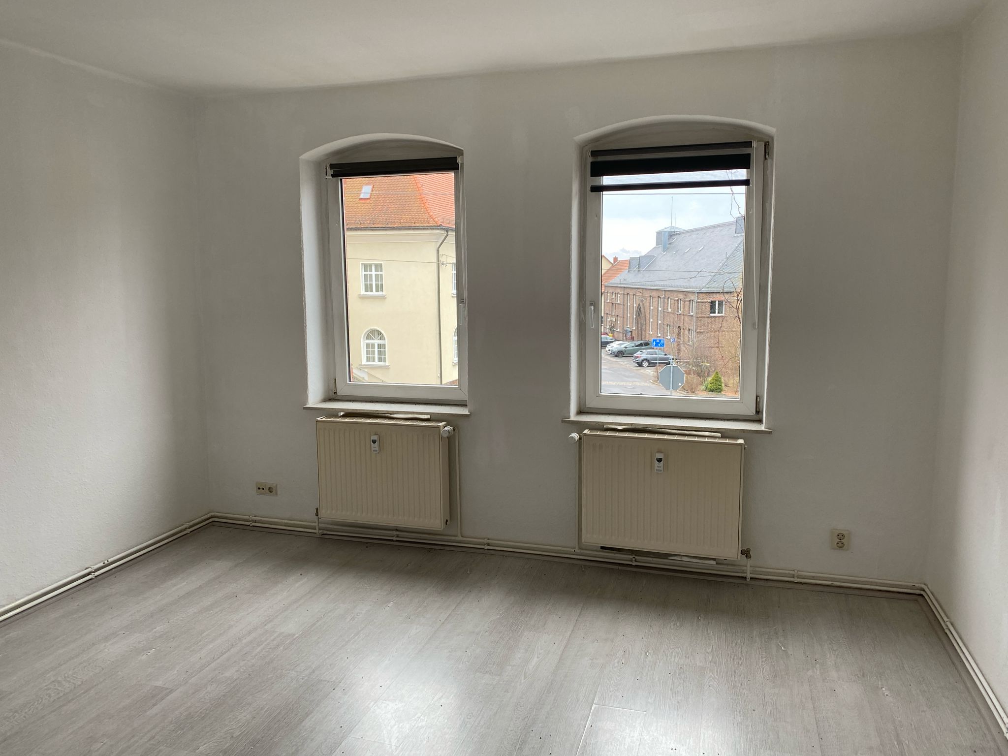 Wohnung zur Miete 225 € 2 Zimmer 45 m²<br/>Wohnfläche 1.<br/>Geschoss Straße der Einheit 17 Wüstenbrand Hohenstein-Ernstthal 09337