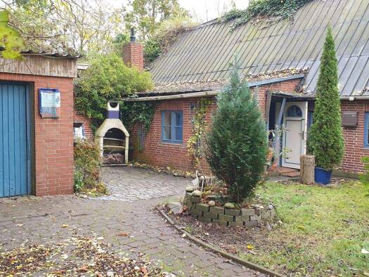 Einfamilienhaus zum Kauf 199.000 € 4 Zimmer 150 m² 1.600 m² Grundstück frei ab sofort Rabenkirchen-Faulück 24407