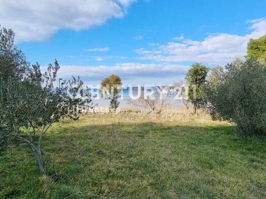 Wohn- und Gewerbegrundstück zum Kauf 215.000 € Pašman 23262
