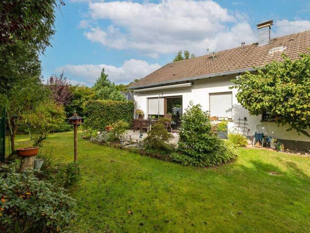 Einfamilienhaus zum Kauf 399.000 € 4 Zimmer 95 m² 590 m² Grundstück Kleineichen Rösrath 51503