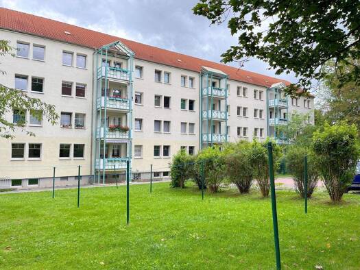 Wohnung zur Miete 210 € 1 Zimmer 32 m² 3 Geschosse frei ab sofort Eckersbach Zwickau 08066