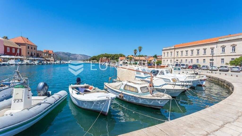 Land-/Forstwirtschaft zum Kauf 262.500 € Stari Grad Stari Grad