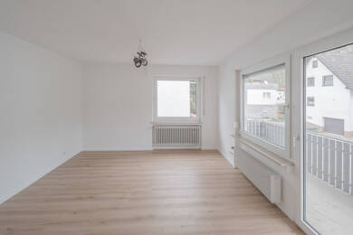Wohnung zur Miete 1.000 € 3,5 Zimmer 98 m² Bad Dürrheim Bad Dürrheim 78073