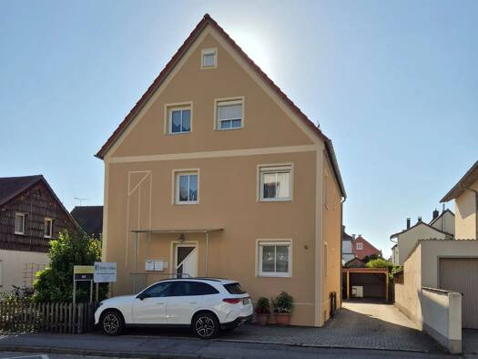 Wohnung zur Miete 460 € 2 Zimmer 63 m² Geschoss 2/3 frei ab 01.01.2027 Straubing Straubing 94315