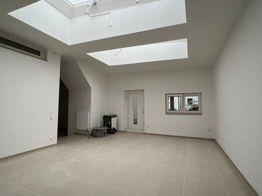 Wohnung zur Miete 900 € 3 Zimmer 80 m² Geschoss EG/1 frei ab 01.03.2026 Innenstadt Reutlingen 72764