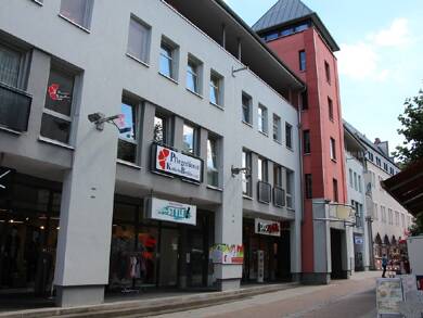 Wohnung zur Miete 350 € 2 Zimmer 68 m² 3. Geschoss Crimmitschau Crimmitschau 08451