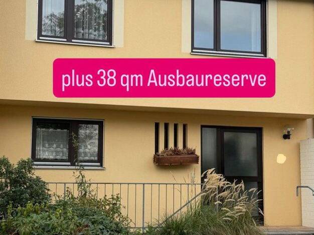 Reihenmittelhaus zum Kauf provisionsfrei 600.000 € 5 Zimmer 127 m² 204 m² Grundstück Radolfzell Radolfzell am Bodensee 78315