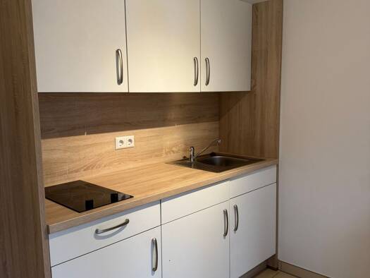 Wohnung zur Miete 660 € 1 Zimmer 24 m² Geschoss 1/5 frei ab sofort Rene-Schickele-Str. 7 Duisdorf Bonn 53123