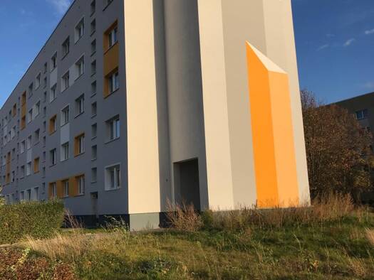 Wohnung zur Miete 240 € 3 Zimmer 57 m² 4. Geschoss frei ab sofort Schulstraße 10 Borna 04552