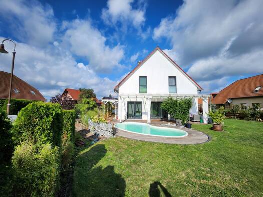 Einfamilienhaus zum Kauf 580.000 € 5 Zimmer 165 m² 1.000 m² Grundstück frei ab sofort Königsbrück Königsbrück 01936