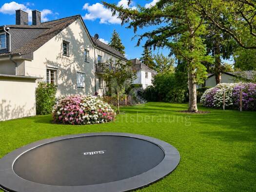 Einfamilienhaus zum Kauf 1.385.000 € 7 Zimmer 279 m² 847 m² Grundstück Isernhagen-Süd Bothfeld - Vahrenheide 30657