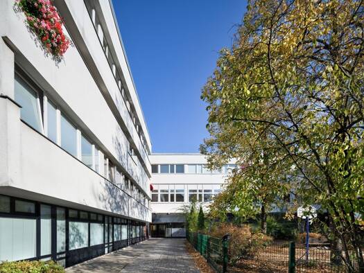 Bürogebäude zur Miete 1.850 € 117,1 m² Bürofläche Burgemeisterstraße 34 Tempelhof Berlin 12103