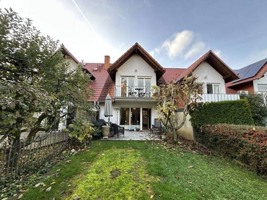 Reihenmittelhaus zur Miete 2.200 € 4 Zimmer 114 m² 218 m² Grundstück frei ab sofort Am Hirschsprung 37 Ober-Eschbach Bad Homburg vor der Höhe / Obereschbach 61352