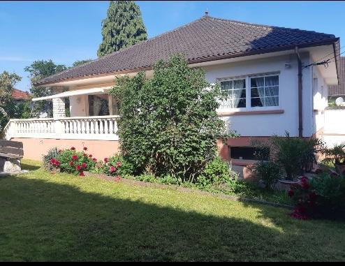 Einfamilienhaus zum Kauf provisionsfrei 279.000 € 7 Zimmer 135 m²<br/>Wohnfläche 756 m²<br/>Grundstück Centre-La Petite Forêt OETING 57600