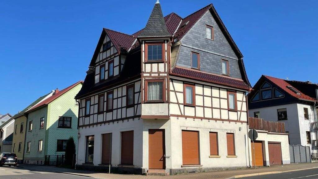 Villa zum Kauf 189.900 € 12 Zimmer 250 m² 325 m² Grundstück Brotterode 98599