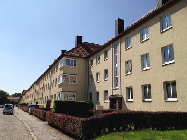 Wohnung zur Miete 232 € 1 Zimmer 33,1 m²<br/>Wohnfläche EG<br/>Geschoss Eisnerstr.13 Pestalozzistraße Magdeburg 39110