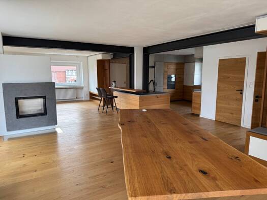 Maisonette zur Miete 2.000 € 6 Zimmer 205 m² 1. Geschoss frei ab sofort Göttingen 37081