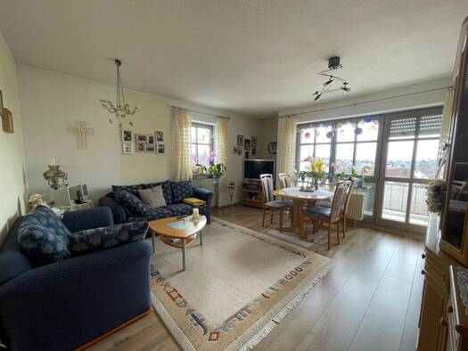 Wohnung zur Miete 580 € 2 Zimmer 60,5 m² 3. Geschoss frei ab 01.05.2026 Vilsbiburg 84137