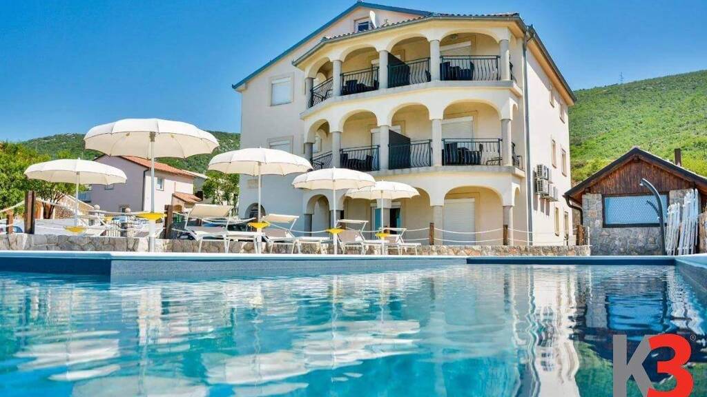 Haus zum Kauf 1.250.000 € 10 Zimmer 450 m² Senj 0