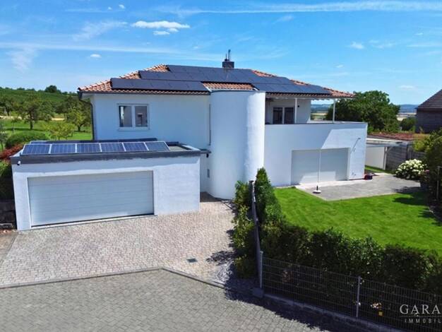 Einfamilienhaus zum Kauf 1.590.000 € 6 Zimmer 296 m² 617 m² Grundstück Großingersheim Ingersheim 74379