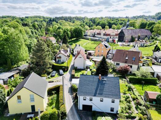 Einfamilienhaus zum Kauf 210.000 € 3 Zimmer 100 m² 460 m² Grundstück Freital 01705