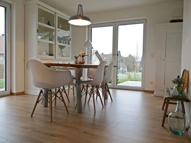 Wohnung zur Miete 1.220 € 3,5 Zimmer 116 m² EG frei ab 16.03.2026 Großköllnbach Pilsting OT Großköllnbach 94431