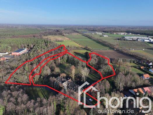 Herrenhaus zum Kauf 39.000 € 25 Zimmer 1.200 m² 32.115 m² Grundstück Krieschow Kolkwitz 03099