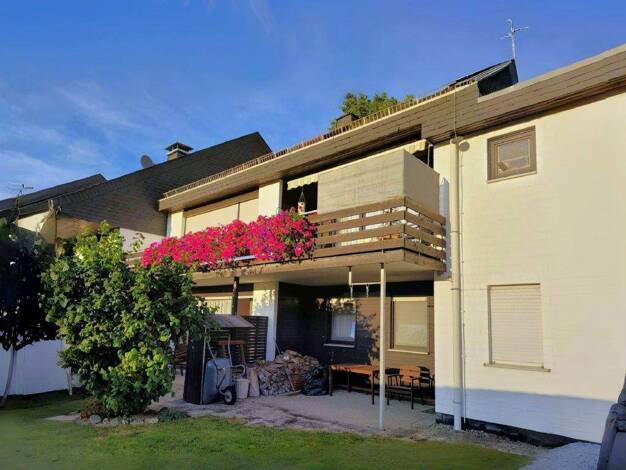 Einfamilienhaus zum Kauf 298.000 € 7 Zimmer 203,1 m² 884 m² Grundstück Olsberg 59939