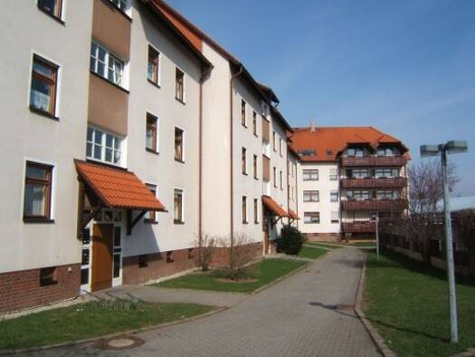Wohnung zur Miete 350 € 3 Zimmer 58,5 m² Straße des Friedens 22 Lichtenstein Lichtenstein (Sachsen) 09350