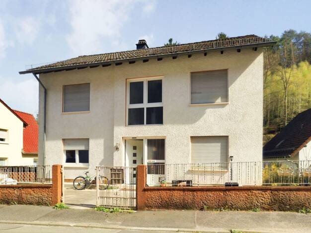 Einfamilienhaus zum Kauf 225.000 € 8 Zimmer 180 m² 772 m² Grundstück Rodalben 66976