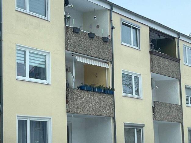 Wohnung zum Kauf 110.000 € 3 Zimmer 73,5 m² EG Stadtgebiet Wolfenbüttel 38304