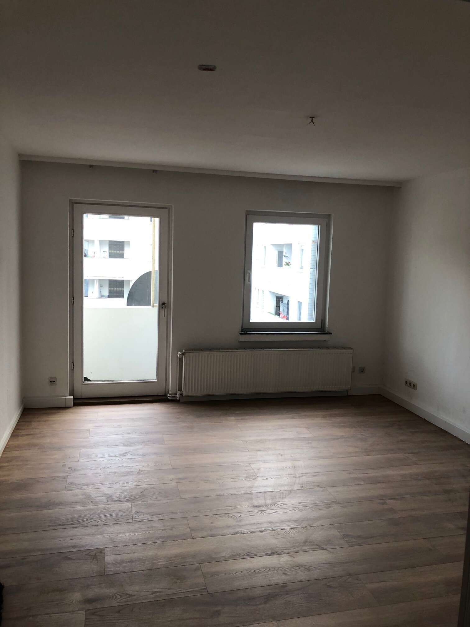 Wohnung zur Miete 540 € 2,5 Zimmer 70 m²<br/>Wohnfläche 2.<br/>Geschoss Hauptstr. 114 Rheydt Mönchengladbach 41236