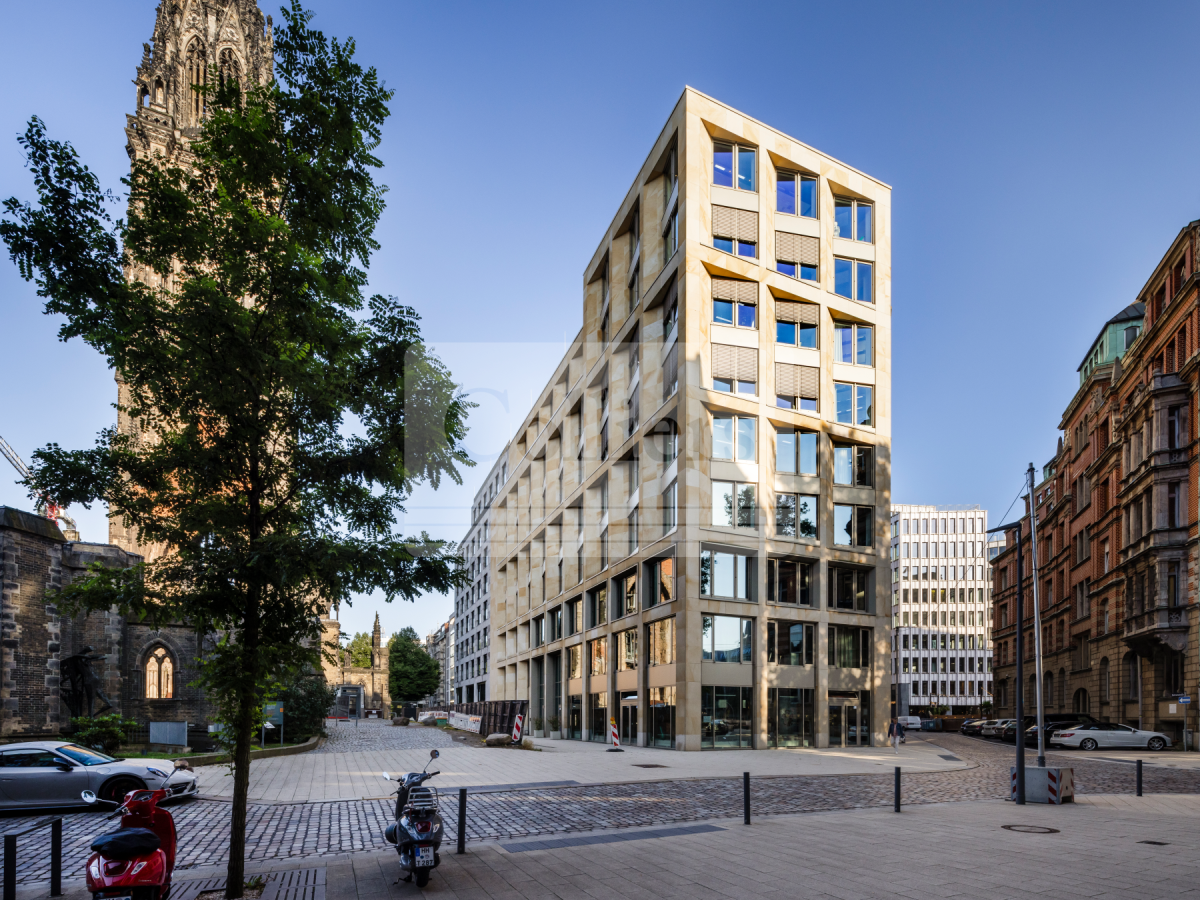 Büro-/Praxisfläche zur Miete 33 € 567 m²<br/>Bürofläche ab 567 m²<br/>Teilbarkeit Hamburg - Altstadt Hamburg 20457