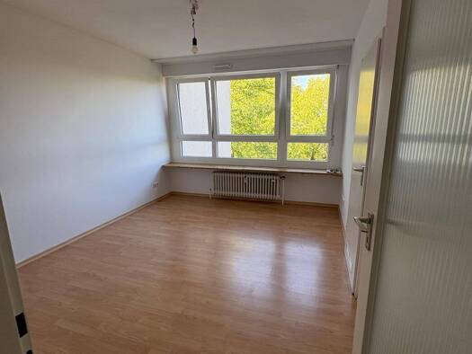 Wohnung zur Miete 417 € 1 Zimmer 27 m² 5. Geschoss frei ab 15.10.2026 Gaimersheimer Straße 65 Ingolstadt Ingolstadt 85057