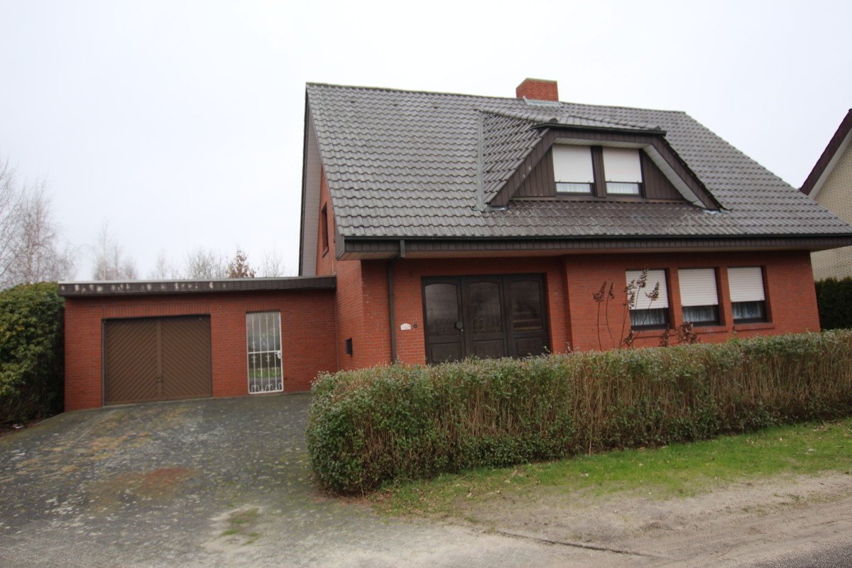 Einfamilienhaus zum Kauf 329.000 € 4 Zimmer 145 m²<br/>Wohnfläche 678 m²<br/>Grundstück Schöninghsdorf Twist 49767