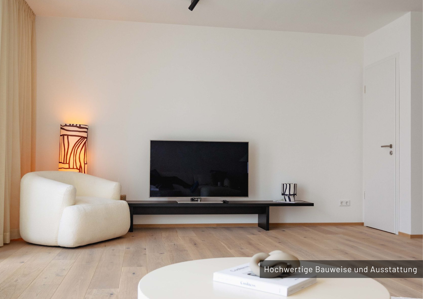 Immobilie in Bad Endorf - 154m² Maisonette Wohnung im Herzen des Chiemgaus - Modern, stilvoll, - Bild 1