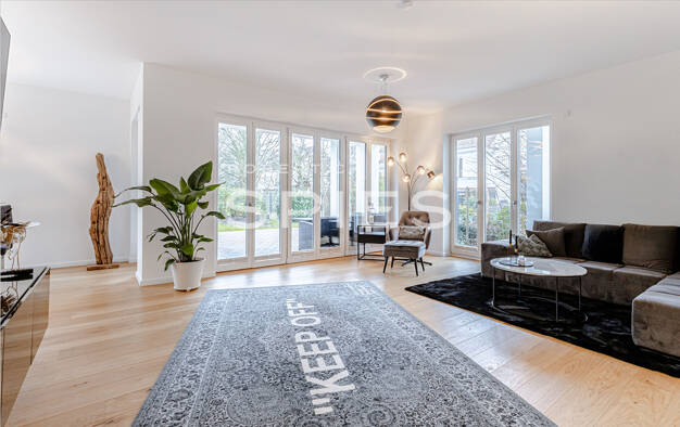 Wohnung zur Miete 2.300 € 3 Zimmer 111 m² Radio Bremen Bremen 28211