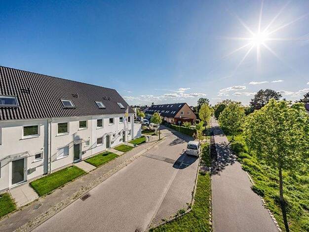 Reihenmittelhaus zur Miete 1.973 € 5 Zimmer 125,3 m² frei ab sofort Christian-Dohm-Weg 14 Falkenberg Berlin 13057