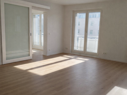 Wohnung zur Miete 665 € 3 Zimmer 118,7 m² 4. Geschoss frei ab 01.06.2026 Robert-Havemann-Str. 28 Frankfurt Frankfurt (Oder) 15236