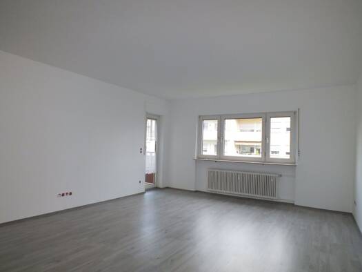 Wohnung zur Miete 900 € 3 Zimmer 75 m² 1. Geschoss frei ab 01.06.2026 Nauheim 64569