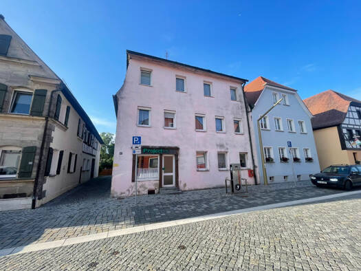 Mehrfamilienhaus zum Kauf 500.000 € 16 Zimmer 440 m² 1.300 m² Grundstück Linden Markt Erlbach 91459
