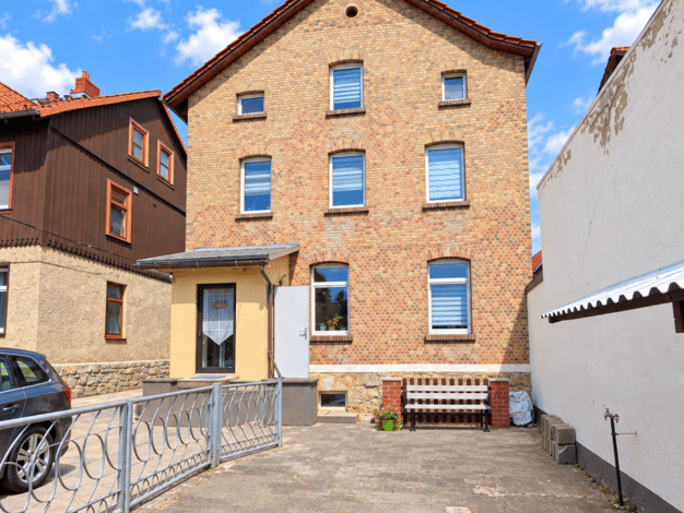 Mehrfamilienhaus zum Kauf 169.000 € 9 Zimmer 160 m² 767 m² Grundstück Blankenburg Blankenburg 38889