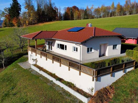 Einfamilienhaus zum Kauf 589.000 € 3 Zimmer 120 m² 1.724 m² Grundstück Breitenberg 94139