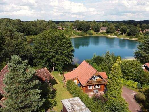 Haus zum Kauf 185.000 € 3 Zimmer 61 m² 867 m² Grundstück Lehe Wiefelstede / Lehe 26215